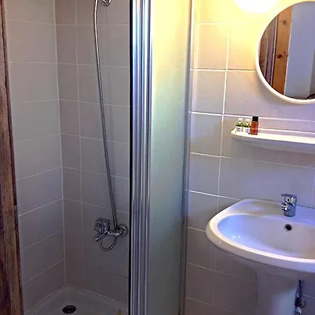 Hotel Bare Hill Village 2*