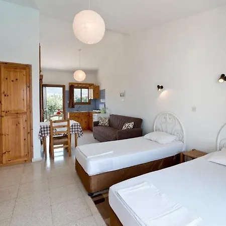 Bare Hill Village Hotel 2*