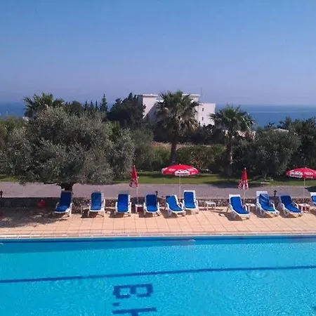 Hotel Bare Hill Village Elea