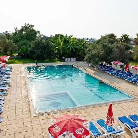 Hotel Bare Hill Village Elea