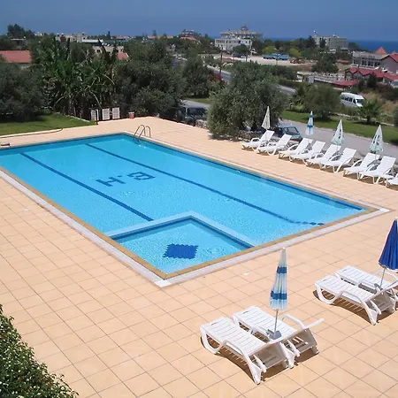 Bare Hill Village Semesteranläggning (resort)