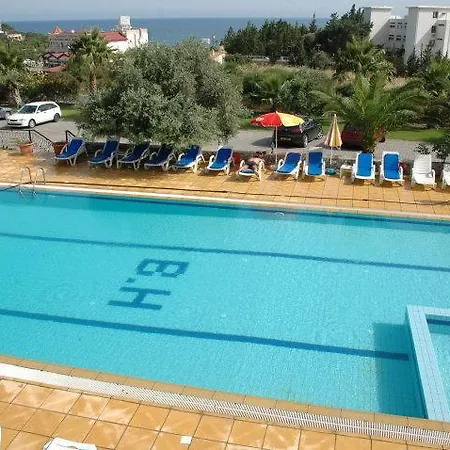 Semesteranläggning (resort) Bare Hill Village