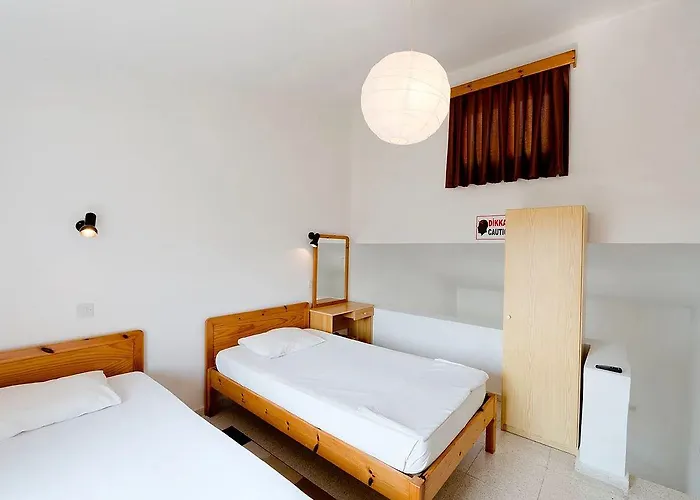 Resort Bare Hill Village Elea