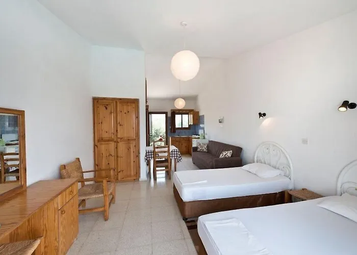 Resort Bare Hill Village Elea