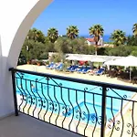 Resort Bare Hill Village 2*