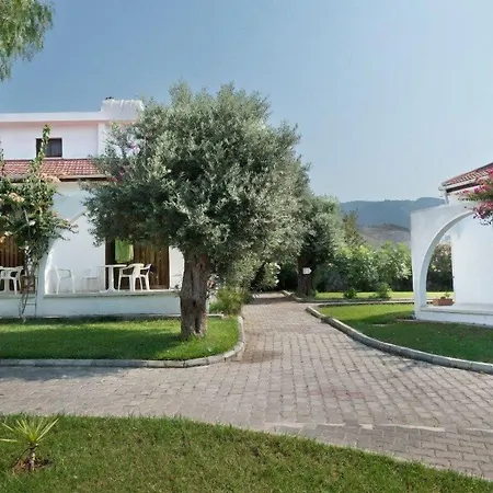 Bare Hill Village 2* Elea