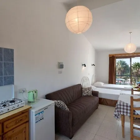 Bare Hill Village 2* Elea