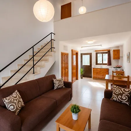 Bare Hill Village 2* Elea