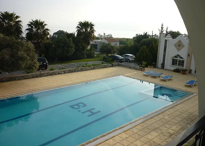 Bare Hill Village 2* Elea