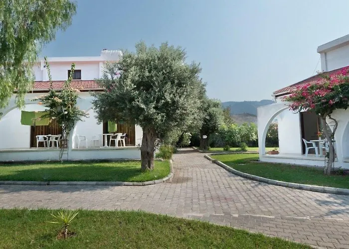 Bare Hill Village 2* Elea