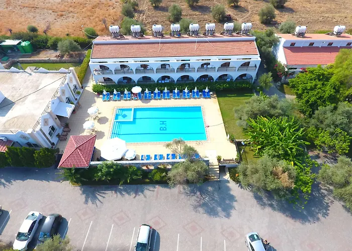 Bare Hill Village Feriested 2*